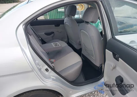 2010 Hyundai Accent Gls z USA, uszkodzony, nr VIN KMHCN4AC3AU431582